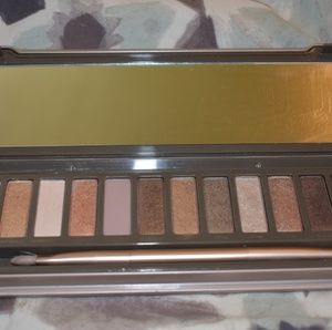Urban Decay Naked 2